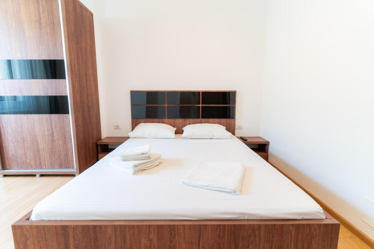 Luca Solid Residence Mamaia Bagian luar foto